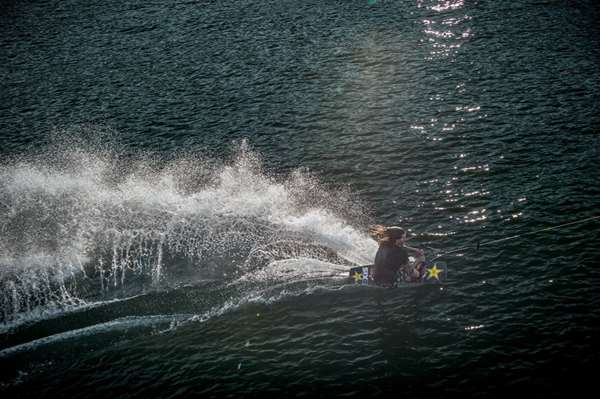 2016-A20_wakeboarding-rider_lowres